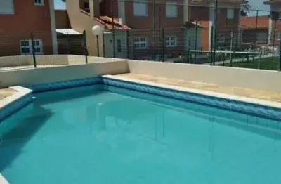 Lindo apartamento de 1 dormitório e meio para aluguel de verão!