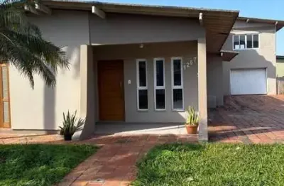 Casa com 5 quartos para alugar na Dr. Nelson Silveira De Souza, 1267, Centro, Osório