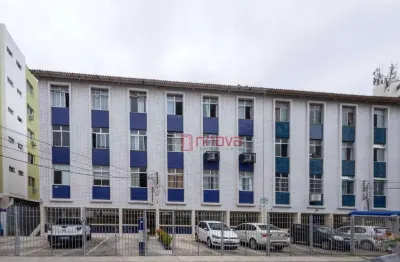 Aluga apartamento com 3 quartos, armário, boa localização, 79 m² por r$ 1.700,00/mês - costa azul - salvador/ba