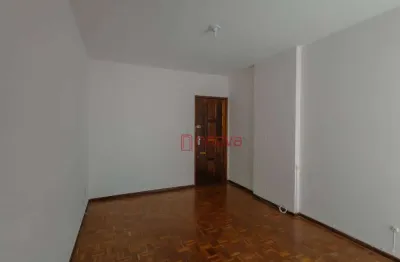 Aluga apartamento com 1 quarto sendo suíte, varanda, armários, ótima localização, 55 m² por r$ 1.600/mês - rio vermelho - salvador/ba