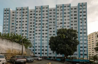 Aluga apartamento com 2 quartos, andar alto e ventilado, nascente total, 60 m² por r$ 1.500/mês - brotas - salvador/ba