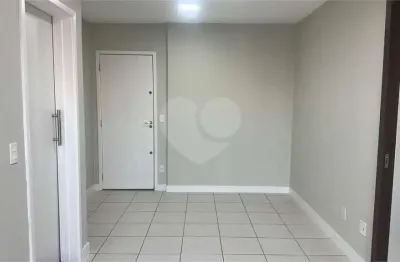 Apartamento com 3 quartos à venda na Avenida Senador Metello, Goiabeiras, Cuiabá