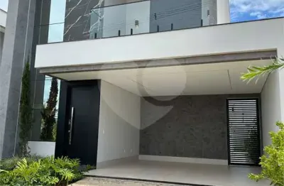 Terreno em condomínio fechado à venda na Avenida B, S/N, Morada dos Nobres, Cuiabá