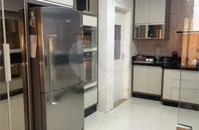 Terreno em condomínio fechado à venda na Das Palmeiras, 191, Jardim Imperial, Cuiabá