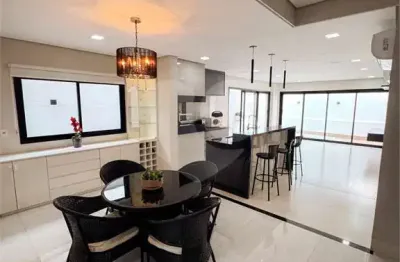 Condomínio com 4 quartos à venda em Condomínio Belvedere Ii - MT