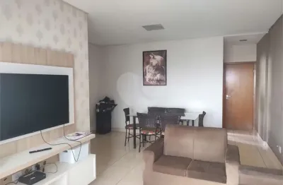 Apartamento com 3 quartos à venda na Avenida Vereador Juliano da Costa Marques, 614, Jardim Aclimação, Cuiabá