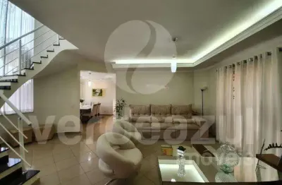 Casa em condomínio fechado com 3 quartos à venda na rua elso previtale, 645, jardim alto da colina, valinhos, 220 m2 por r$ 1.400.000