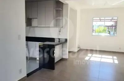 Casa em condomínio fechado com 2 quartos à venda na rua antonio santos silva, 45, balneario tropical, paulínia, 92 m2 por r$ 580.000