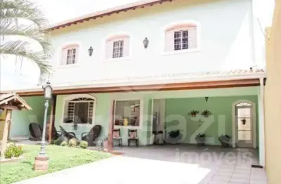 Casa com 4 quartos para alugar na vila brandina, campinas , 313 m2 por r$ 4.780