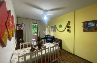 Apartamento com 3 quartos para alugar na Rua 261, 144, Meia Praia, Itapema