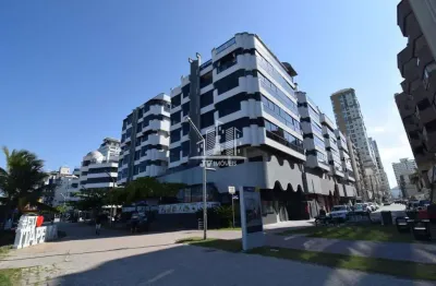 Loft quadra mar com vista mar, meia praia, itapema - sc