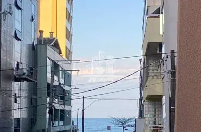 Quadra mar 3 dormitórios com 1 suíte, meia praia, itapema - sc