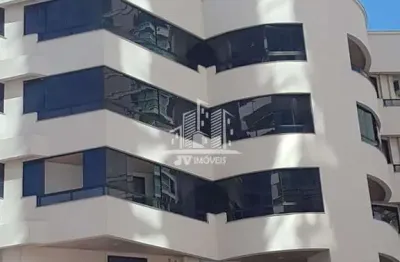 Apartamento com 3 quartos para alugar na Rua 1208, 55, Meia Praia, Itapema