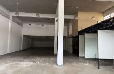 Barracão / Galpão / Depósito para alugar no Teixeiras, Juiz de Fora 