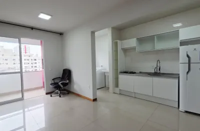 Alugo ap 2 quartos, 66m², semimobiliado, próximo ao bistek e colégio fórmula, pedra branca, palhoça - sc