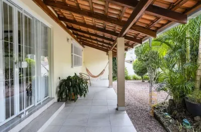 Casa com 3 quartos à venda no itoupavazinha, blumenau , 210 m2 por r$ 720.000