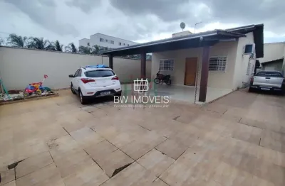 Casa à venda no bairro residencial aquários ii em goiânia/go