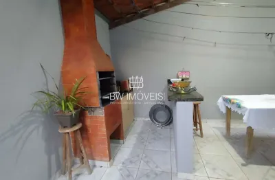 Casa 3q 1 suíte, condomínio fechado, área gourmet, próximo a fábrica da eternit, br060, anel viário, saída para rio verde