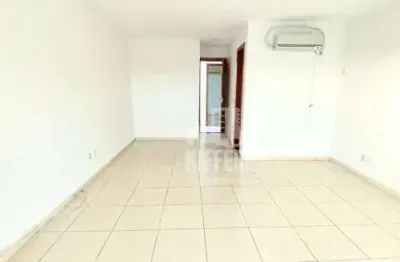 Casa duplex 3 quartos (1 suíte), churrasqueira e garagem – maravista, próxima ao comércio – cód. ca3522