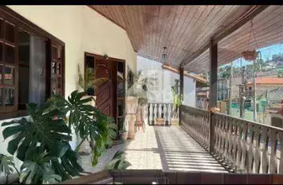 Casa com 4 quartos à venda na Travessa Expedicionário João Franco, 20, Santa Catarina, São Gonçalo