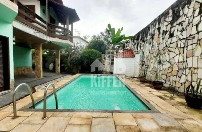 Casa com 5 quartos  à venda, 403 m² por R$ 1.800.000 - Camboinhas - Niterói/RJ