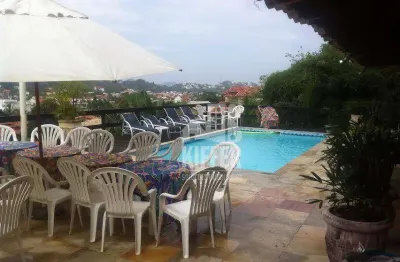 Casa com 4 quartos à venda, 380 m² por r$ 1.800.000 - piratininga - niterói/rj