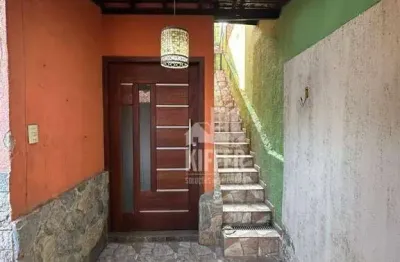 Casa 3 quartos (2 suítes), terraço, hidromassagem – rua tranquila, próxima a comércio – rua martins torres