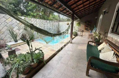 Casa com 3 quartos à venda na Rua Maria Isabel Bolckau, 9, Maravista, Niterói