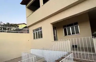 Casa com 3 quartos à venda, 270 m² por r$ 550.000 - rocha - são gonçalo/rj