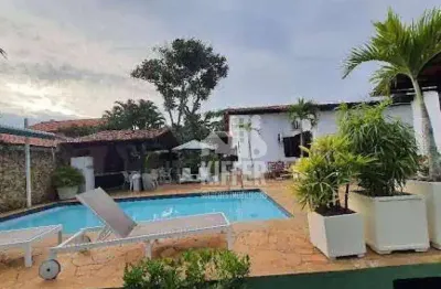 Casa com 4 quartos à venda na Rua Eunice Linton, 25, Camboinhas, Niterói