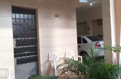 Casa com 2 quartos à venda na Rua Itu, 10, Trindade, São Gonçalo