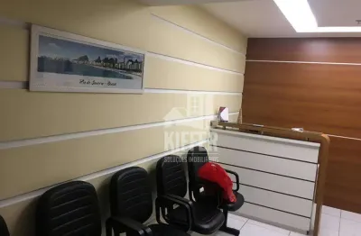 Sala comercial com 1 sala à venda na Rua Gavião Peixoto, 70, Icaraí, Niterói