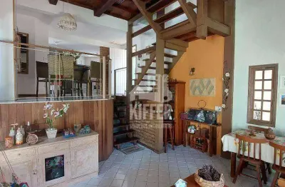 Casa com 3 quartos à venda, 201 m² por r$ 715.000 - itaipu - niterói/rj