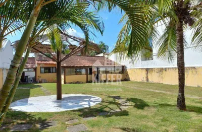 Casa em camboinhas a 70m da praia — terreno amplo com vista mar