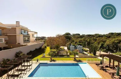 Casa de alto padrão em santa felicidade  condomínio clube completo