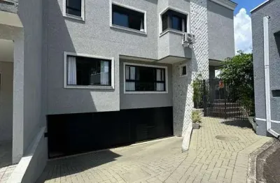 Casa com 3 dormitórios para alugar, 242 m² - xaxim - experimente o atendimento boutique!!!