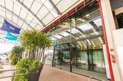 Loja/Salão/Ponto comercial para alugar, 900 m² no Pinheirinho - Curitiba/PR