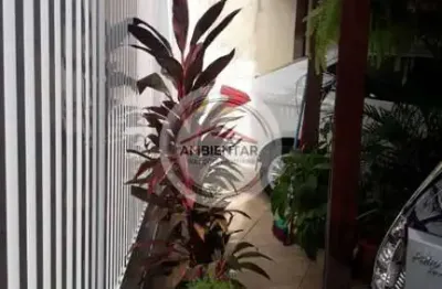 Casa para vender com 4 quartos 2 suítes no bairro luzia em aracaju