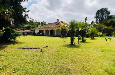 Casa com 4 quartos à venda na Rua Mariana, 312, Tijuca, Teresópolis