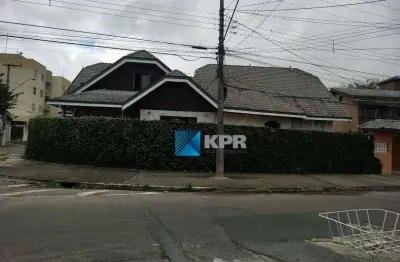 Casa à venda, 499 m² de área construída, ótima localização, 3 dormitórios, 2 suítes, piscina, no jardim das indústrias, são josé dos campos/sp!