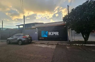 Casa à venda, térrea, 250 m² de terreno e e113 m², no jardim das indústrias!