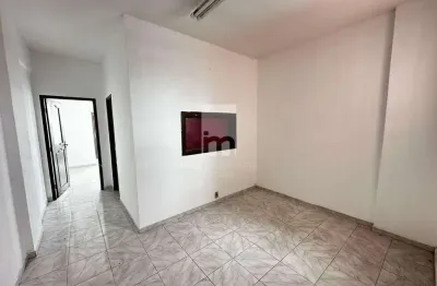Sala comercial para alugar na Rua Treze de Maio, 82, Campina, Belém