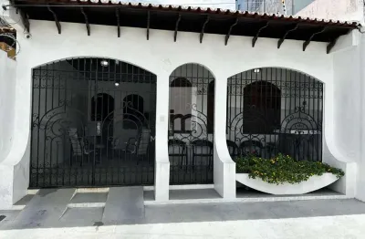 Casa com 3 quartos para alugar na Travessa Manoel Evaristo, Umarizal, Belém