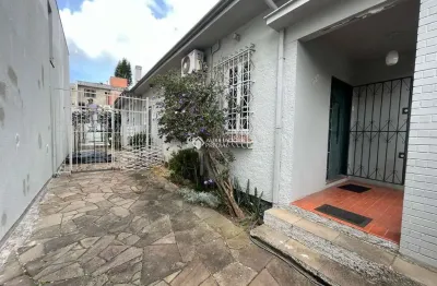 Casa comercial para alugar na rua álvares machado, 229, petrópolis, porto alegre, 300 m2 por r$ 9.600