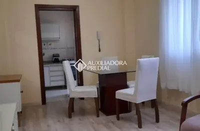 Apartamento com 1 quarto para alugar na rua josé de alencar, 583, menino deus, porto alegre, 44 m2 por r$ 2.200