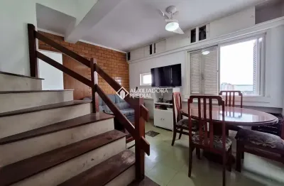 Cobertura com 2 quartos para alugar na rua duque de caxias, 1735, centro histórico, porto alegre, 98 m2 por r$ 2.300
