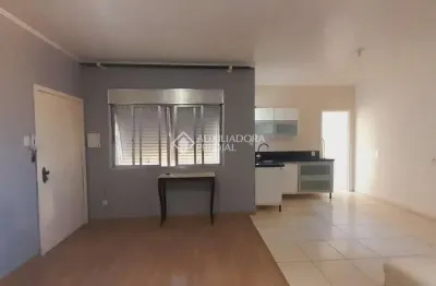Apartamento com 2 quartos para alugar na rua piauí, 444, santa maria goretti, porto alegre, 77 m2 por r$ 1.600