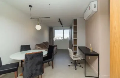 Apartamento com 1 quarto para alugar na alameda emílio de menezes, 111, três figueiras, porto alegre, 56 m2 por r$ 4.100