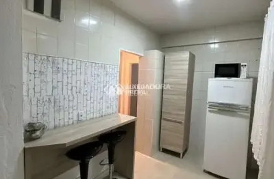 Apartamento com 2 quartos para alugar na avenida cristóvão colombo, 274, floresta, porto alegre, 57 m2 por r$ 2.200
