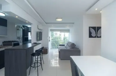 Apartamento com 2 quartos para alugar na rua jari, 740, passo da areia, porto alegre, 74 m2 por r$ 4.300